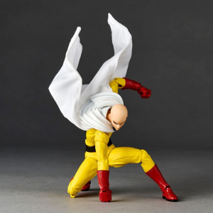 Revoltech Amazing Yamaguchi Saitama One Punch Man Figure