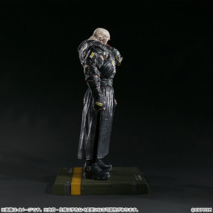 Capcom Figure Builder Nemesis Resident Evil RE3 1/6 Figure